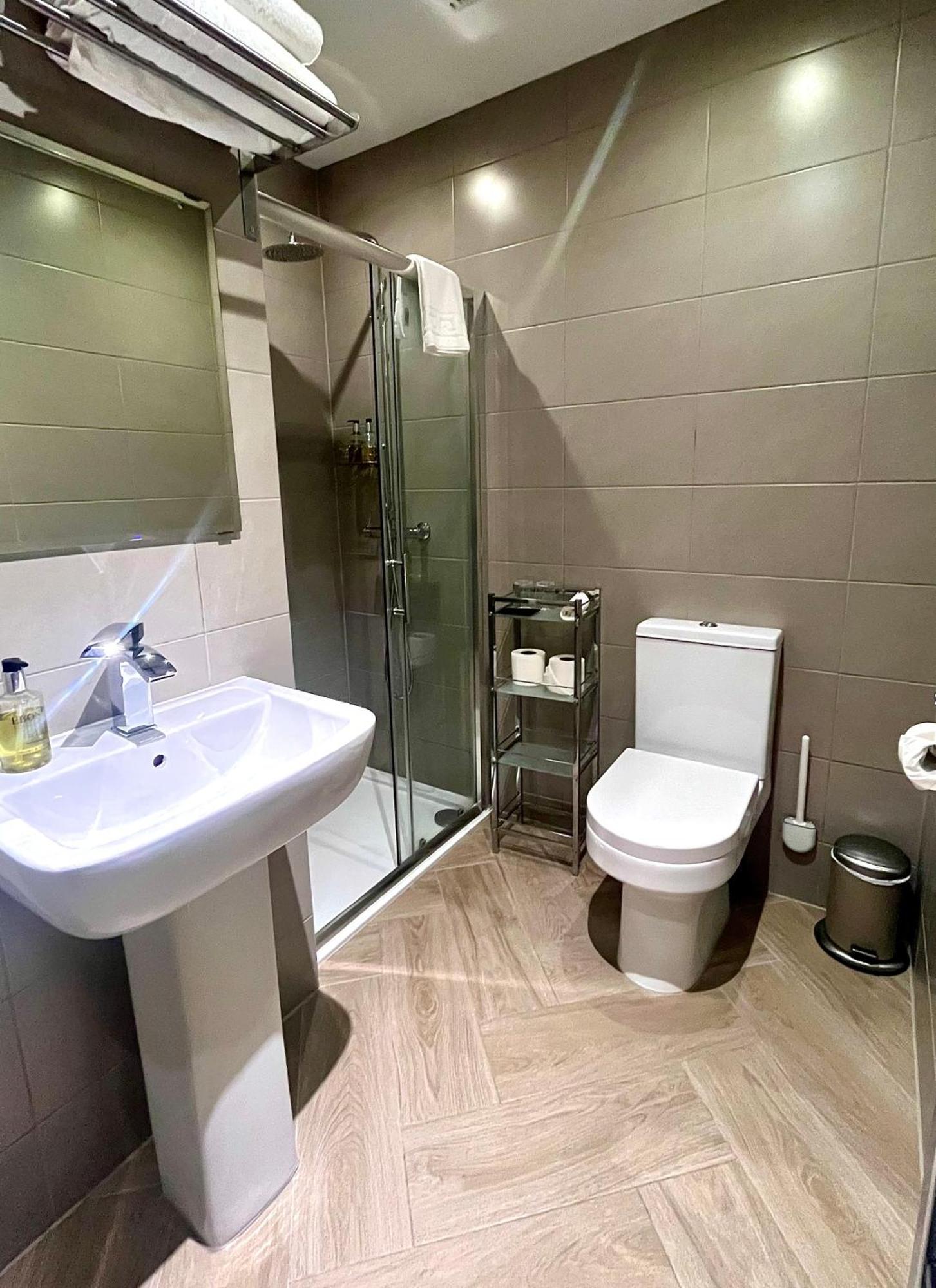 Mode Apartments St Annes リザム・セント・アンズ エクステリア 写真