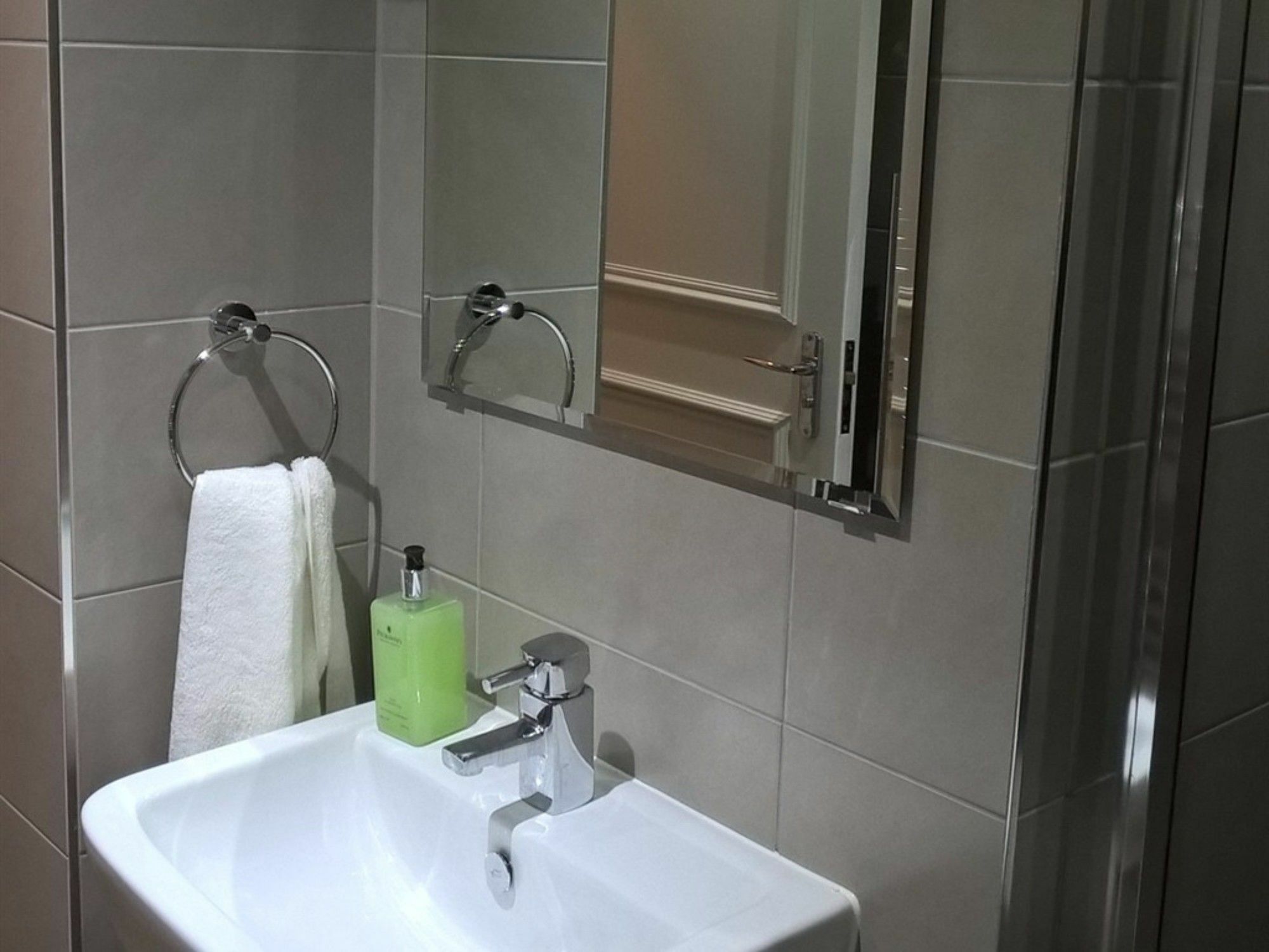 Mode Apartments St Annes リザム・セント・アンズ エクステリア 写真